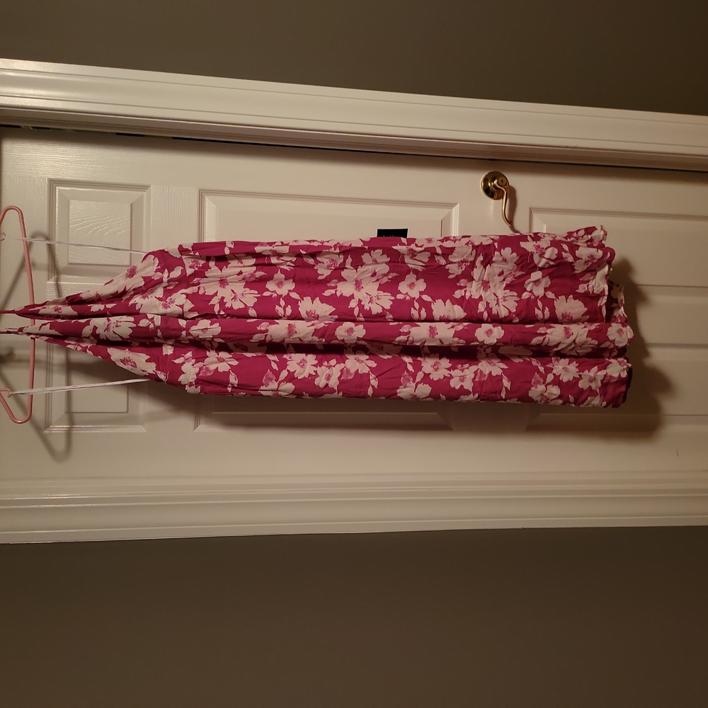 Brand new never worn Lulu's  halter dress